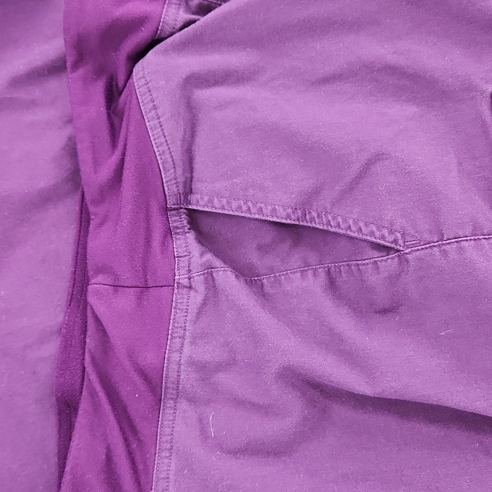Plumb nurses scrubs. Top and pants, medium - Picture 4 of 7
